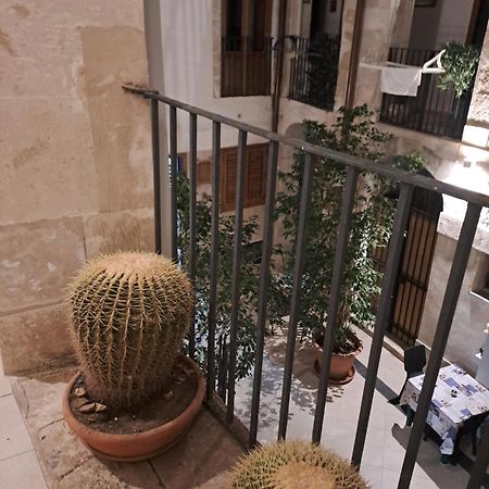 Syrakosia A Ortigia Villa Syracuse Eksteriør billede