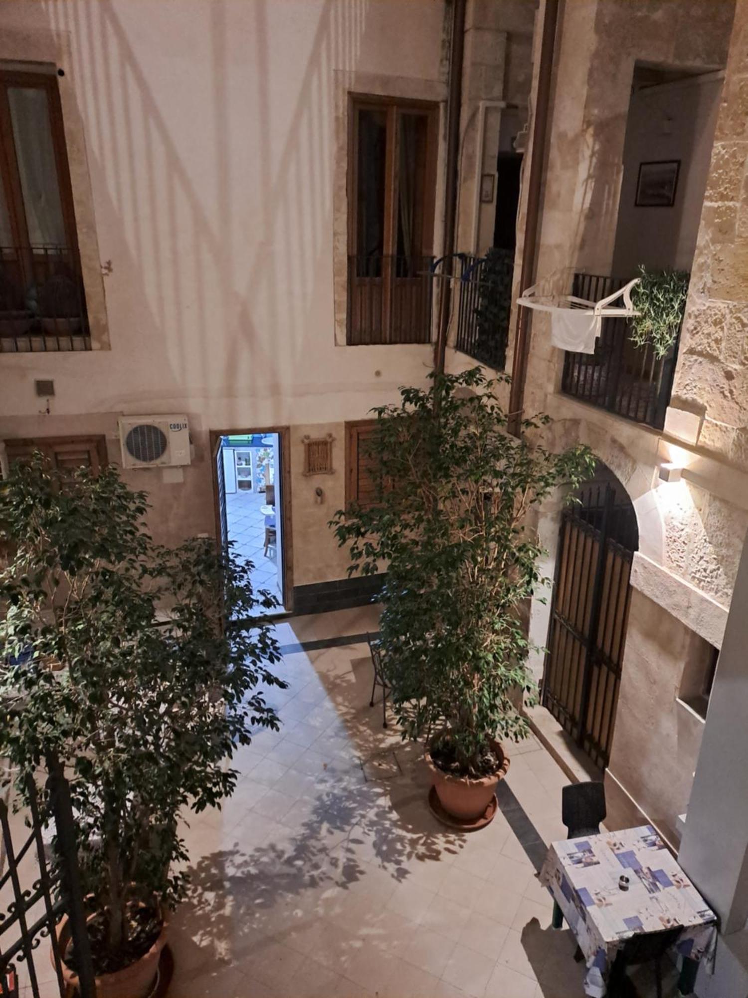 Syrakosia A Ortigia Villa Syracuse Eksteriør billede